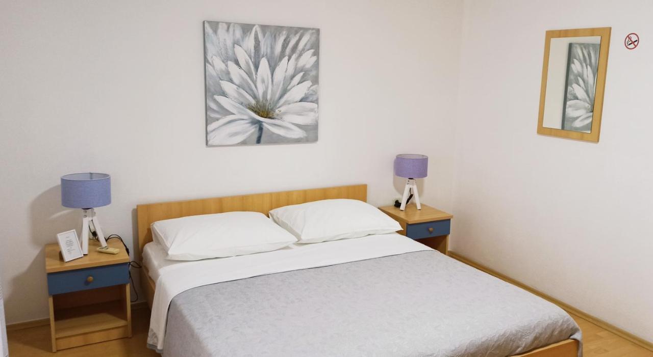 Apartmani Igor Makarska Zimmer foto